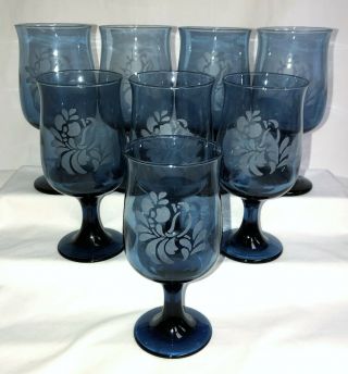 8 Pfaltzgraff Yorktowne Blue & Grey 6 1/2 " - 12 Oz Blue Etched Goblets