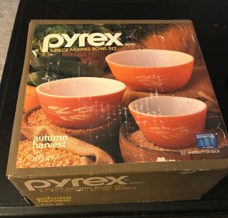 Vintage Pyrex 3 Piece Autumn Harvest Mixing Bowl Set