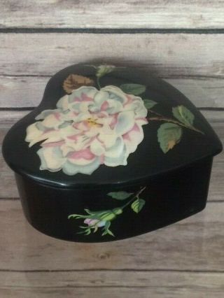 Vintage Tiffany & Co.  Mrs.  Delany ' s Flowers Porcelain Box Heart Sybil Connolly 2