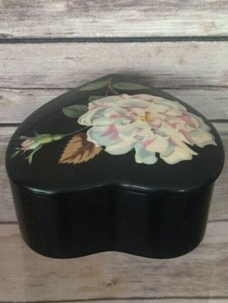 Vintage Tiffany & Co.  Mrs.  Delany ' s Flowers Porcelain Box Heart Sybil Connolly 3
