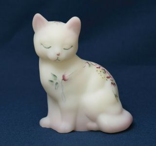 Fenton Hand - Painted White Burmese Cat With Florals