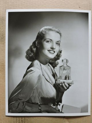 Virginia Patton With Perfume Orig Busty Glamour Portrait Photo By Bert Six 1944