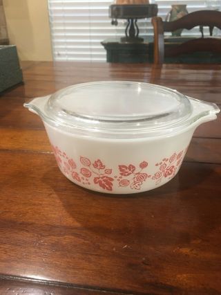 Vintage White And Pink Gooseberry Pyrex 1 1/2 Pt.  Casserole W/ Lid