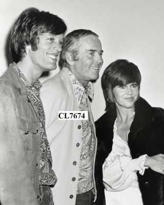 Henry Fonda,  Jane Fonda,  Peter Fonda At The Anta Theaters On Broadway Photo