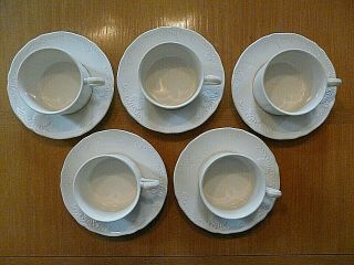 Set Of 5 Perfect Mikasa Hampton Bays Dy - 900 Ultra Cream Coffee Cups With Saucers