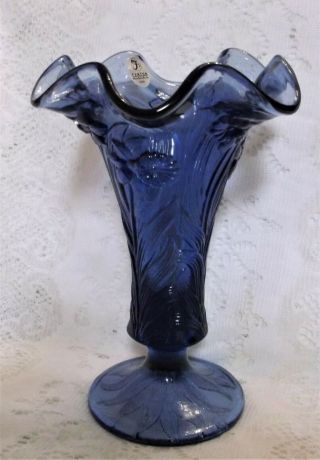 Fenton Art Glass,  Lavendar Daffodil Vase,  Nib,  7 1/2x5 1/2 "