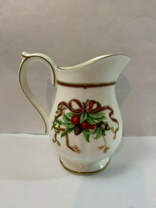 Tiffany & Co.  Holiday 1996 Christmas Ribbon Mistletoe Porcelain Pitcher Carafe