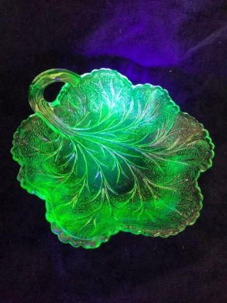 Indiana Pebble Leaf Style Green Uranium Glass Handled Nappy Dish 1206b