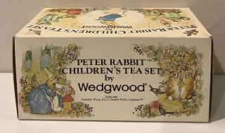 Vintage Peter Rabbit 4 Piece Child Tea Set Wedgwood Beatrix Potter 3