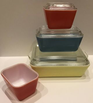 Vintage Pyrex Primary Colors 3 Refrigerator Dish Set Old Style Lids With 1 Extra