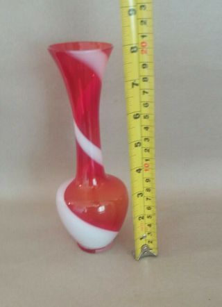 3 x Vintage Italian Empoli Red and White Swirl Small Glass Vases 2