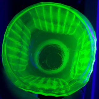 Green depression era glass Anchor Hocking Hoosier Jar.  Glows in UV Light 3