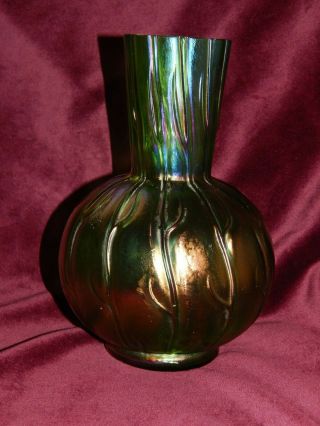 Antique Art Nouveau Kralik / Loetz Bohemian Iridescent Green Glass Vase C 1910