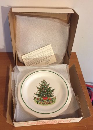 Nos Set Of 4 Pfaltzgraff Christmas Heritage Luncheon Salad Plates 8 1/2”