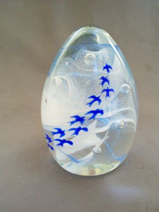 2004 Vintage Caithness Glass Paperweight 