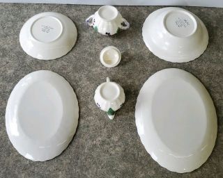 Southern Pottery Inc.  set of 6.  2 plates,  2 bowls,  sugar dish,  Gravy Dish 6