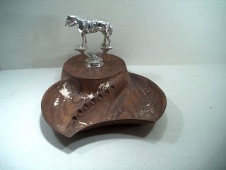 Cal Orig Ashtray With Metal Horse Usa 317 - Rare Item