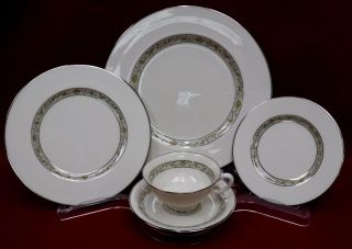 Lenox China Springdale Pattern 5 - Pc Place Setting Cup/saucer/dinner/salad/bread