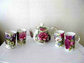 Gorgeous Sadler England Tea Pot & 4 Cups Red Roses 6 1/4 In High 9 In Long Vtg