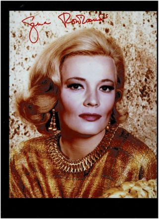 8 X10 Color Photo Of - Gena Rowlands - Signed -