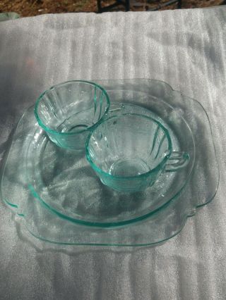 2 Teal Green Federal Glass Cups And Dinner Plate