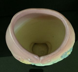 Hull Art Pottery B - 3 6 1/2 