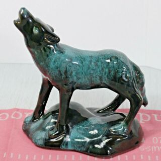 Bmp Blue Mountain Pottery Howling Wolf Figurine,  Teal Green 9 " Nose To Tail 7.  5h