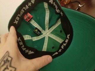 Green Day Fitted Hat Kiss Me I ' m Punk 5