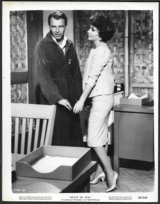 Frank Sinatra Gina Lollobrigida 1950s Photo Never So Few