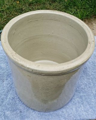 Antique Red Wing Union Stoneware Crock - 2 Gallons 4