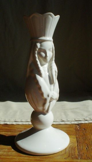 1959 Hull Coronet Queen Vase White Glaze Usa