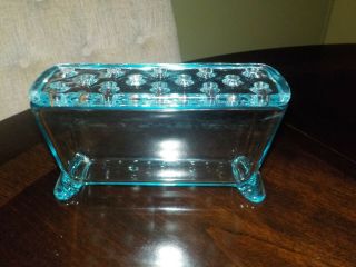 VINTAGE FOSTORIA BLUE FLOWER BOX AND COVER/FROG.  VERY RARE 6