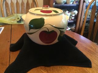 Watt Pottery Apple 76 2 Leaf Bean Pot (harder To Find)