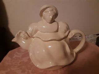 Vintage Red Wing Pottery White Old Lady Tea Pot