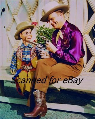 Rare Charlie Mccarthy & Bergen In Full Western Dress - Great 1930s Early Color