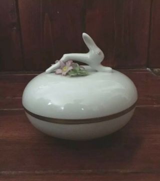Herend Hungary Bunny Rabbit Flowers Dresser Trinket Box Porcelain