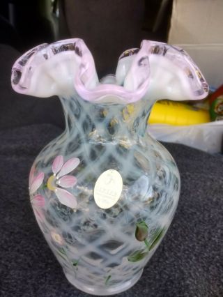 Fenton glass vase pink clear white lattice hand painted flowers ruffle rim top 3
