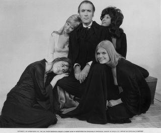 Christopher Lee,  Caroline Munro - Dracula A.  D.  1972 (1972) - 8 1/2 X 11