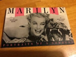 Marilyn Monroe A Postcard Book 30 Memorable Photos