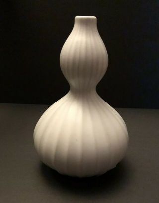 Jonathan Adler Pottery Bud Vase 5” Tall White Lantern