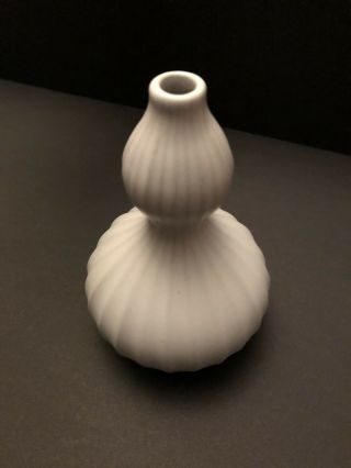 Jonathan Adler Pottery Bud Vase 5” Tall White Lantern 4