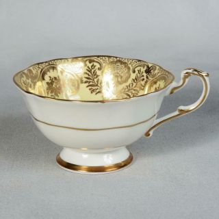 GORGEOUS PARAGON TEACUP & SAUCER - WHITE/YELLOW ORNATE GILDED DESIGNS ROSE CENTRE 2