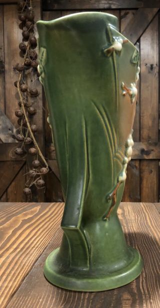 Vintage Roseville Pottery Green Snowberry Vase 1V2 - 12 7