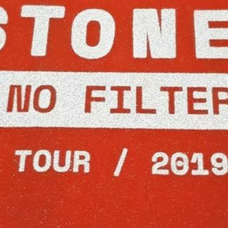 THE ROLLING STONES 2019 FOAM FINGER LIPS & TONGUE rose bowl poster print 3