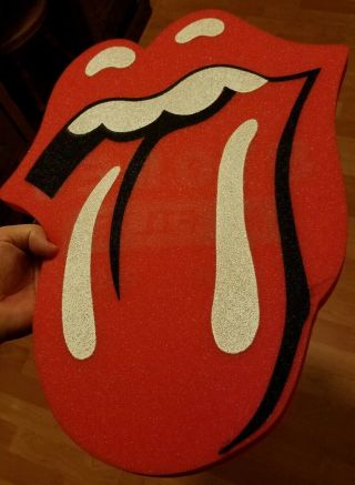 THE ROLLING STONES 2019 FOAM FINGER LIPS & TONGUE rose bowl poster print 4