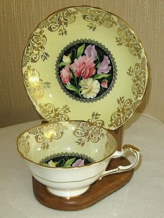 Paragon Cup And Saucer Yellow And Gold Sweet Peas Double Warrant 1952 - 1960