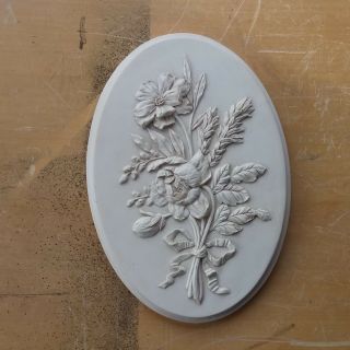 Hermitage Pottery White Ceramic Bas - Relief Wall Plaque With Flower Bouquet 10.  5 "