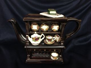 Royal Albert Earthenware England Old Country Roses Mini Teapot Welsh Dresser