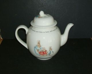 Wedgwood Peter Rabbit Full Size Teapot W/lid