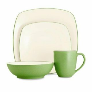 Colorwave 4 Piece Square Place Setting,  Green Apple,